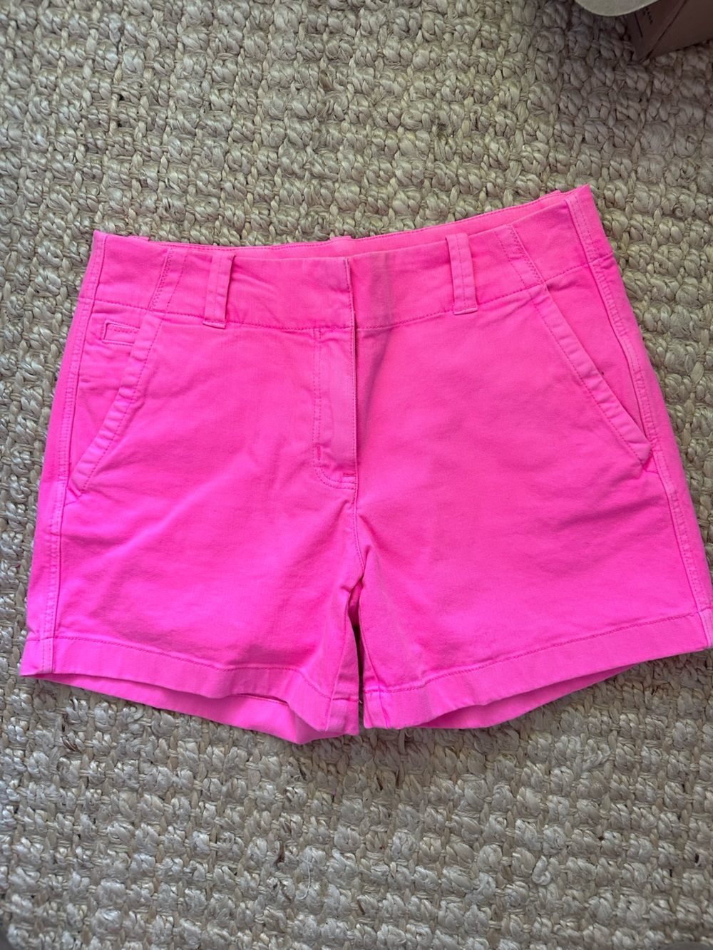 Vineyard Vines hot pink shorts. Size 0